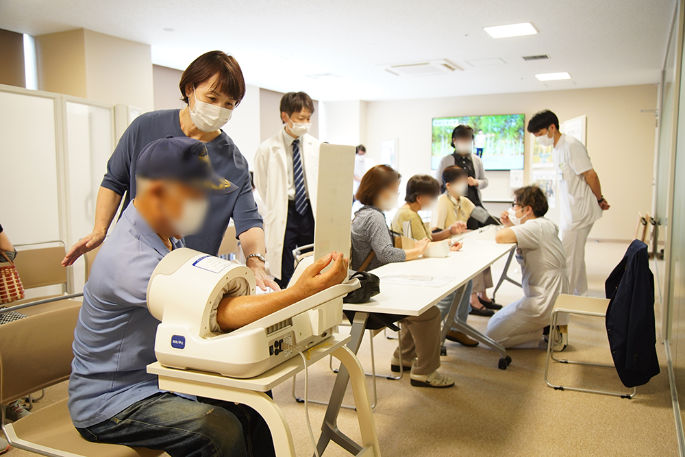 血圧測定コーナーの様子