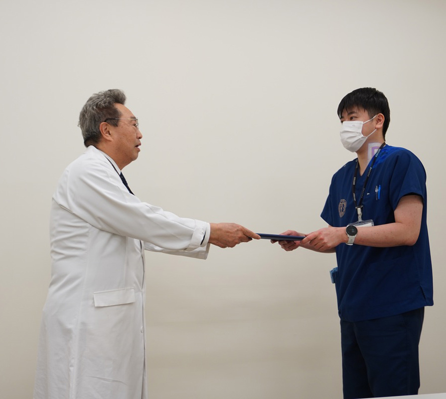 指導医と研修医